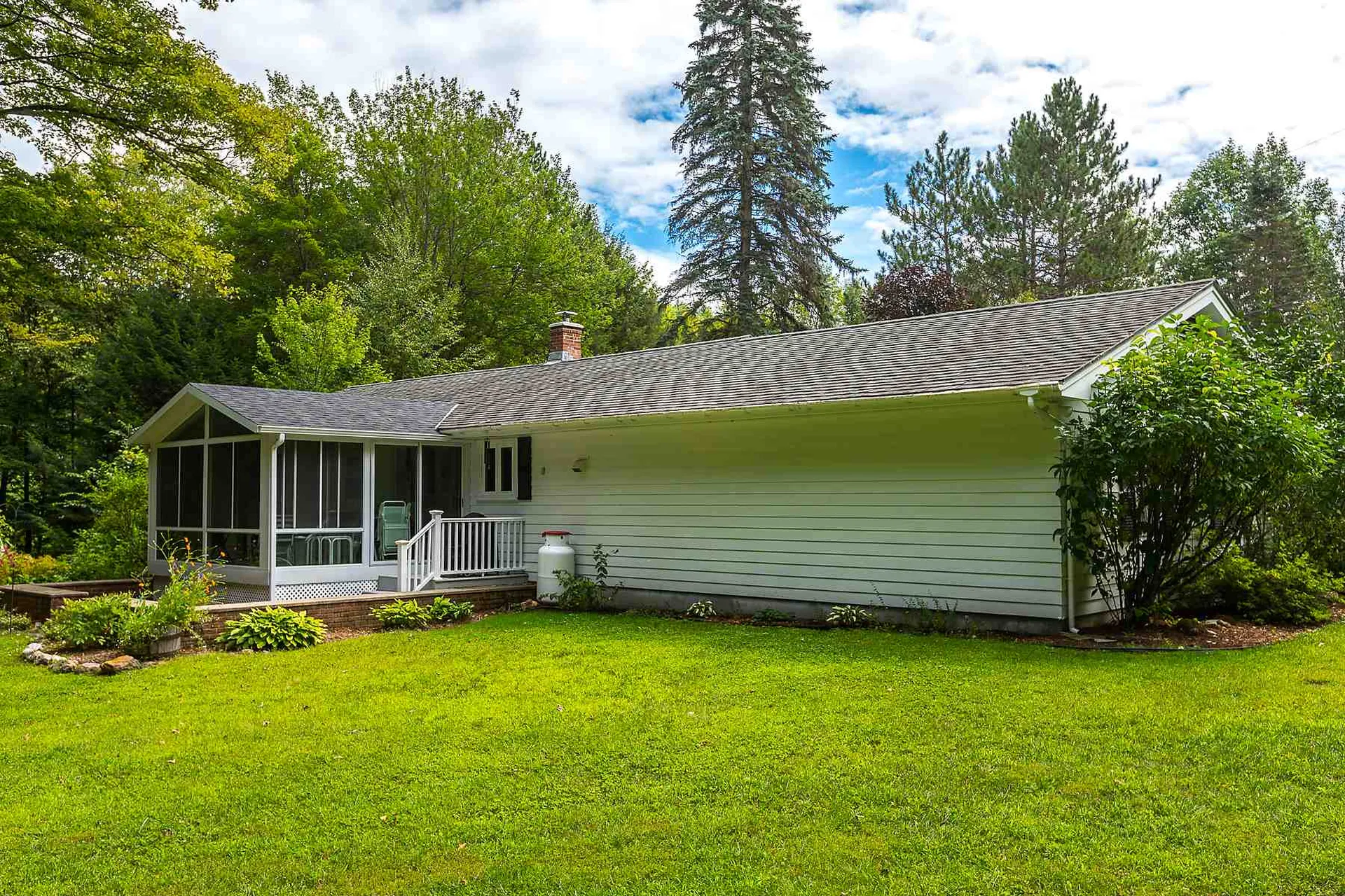 74 South Brook Way Woodstock VT 05091