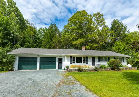 74 South Brook Way Woodstock VT 05091