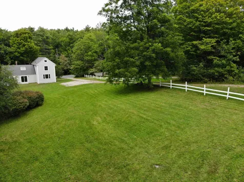 101 Bradford Road Sunapee NH 03782