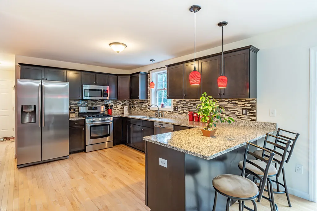 106 Spaulding Road Fremont NH 03044