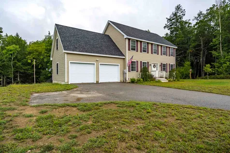 106 Spaulding Road Fremont NH 03044