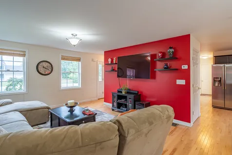 106 Spaulding Road Fremont NH 03044