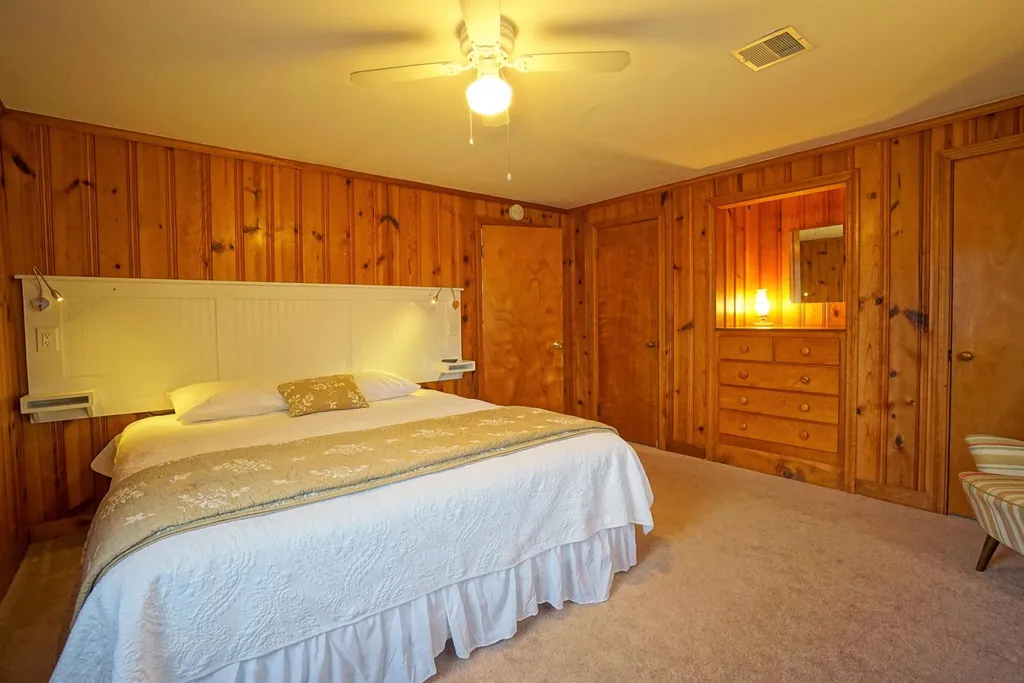 212 213 Bristol Street Seabrook NH 03874