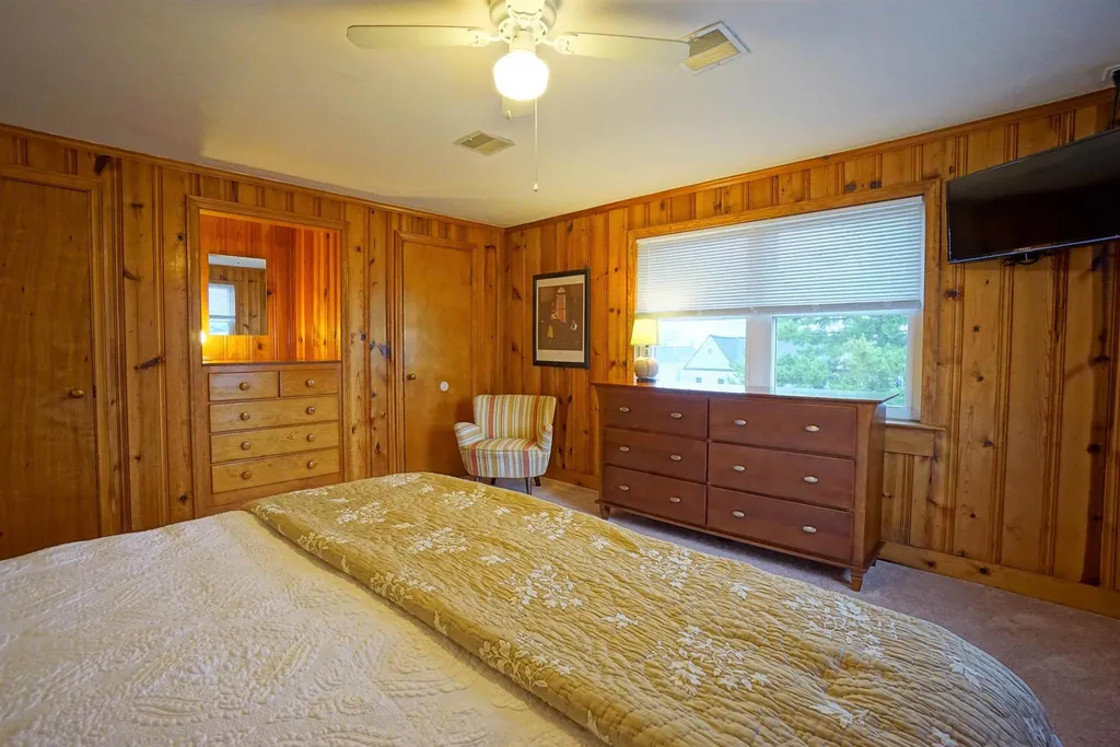 212 213 Bristol Street Seabrook NH 03874