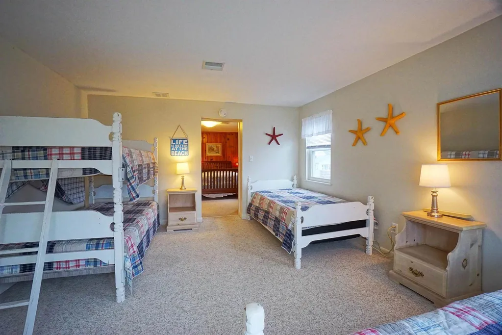212 213 Bristol Street Seabrook NH 03874