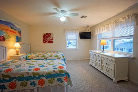 212 213 Bristol Street Seabrook NH 03874