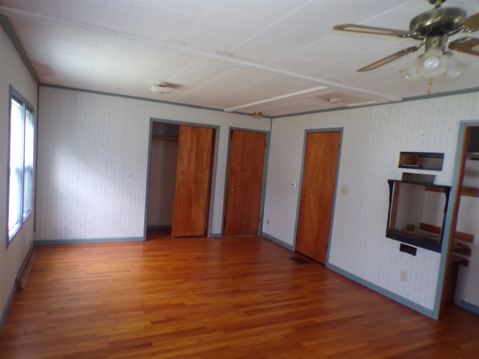 19 Smith Street Gorham NH 03581