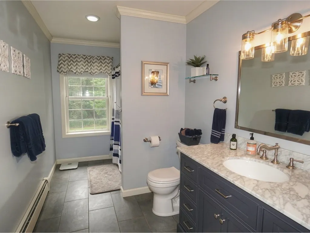 560 Longmeadow Drive Shelburne VT 05482