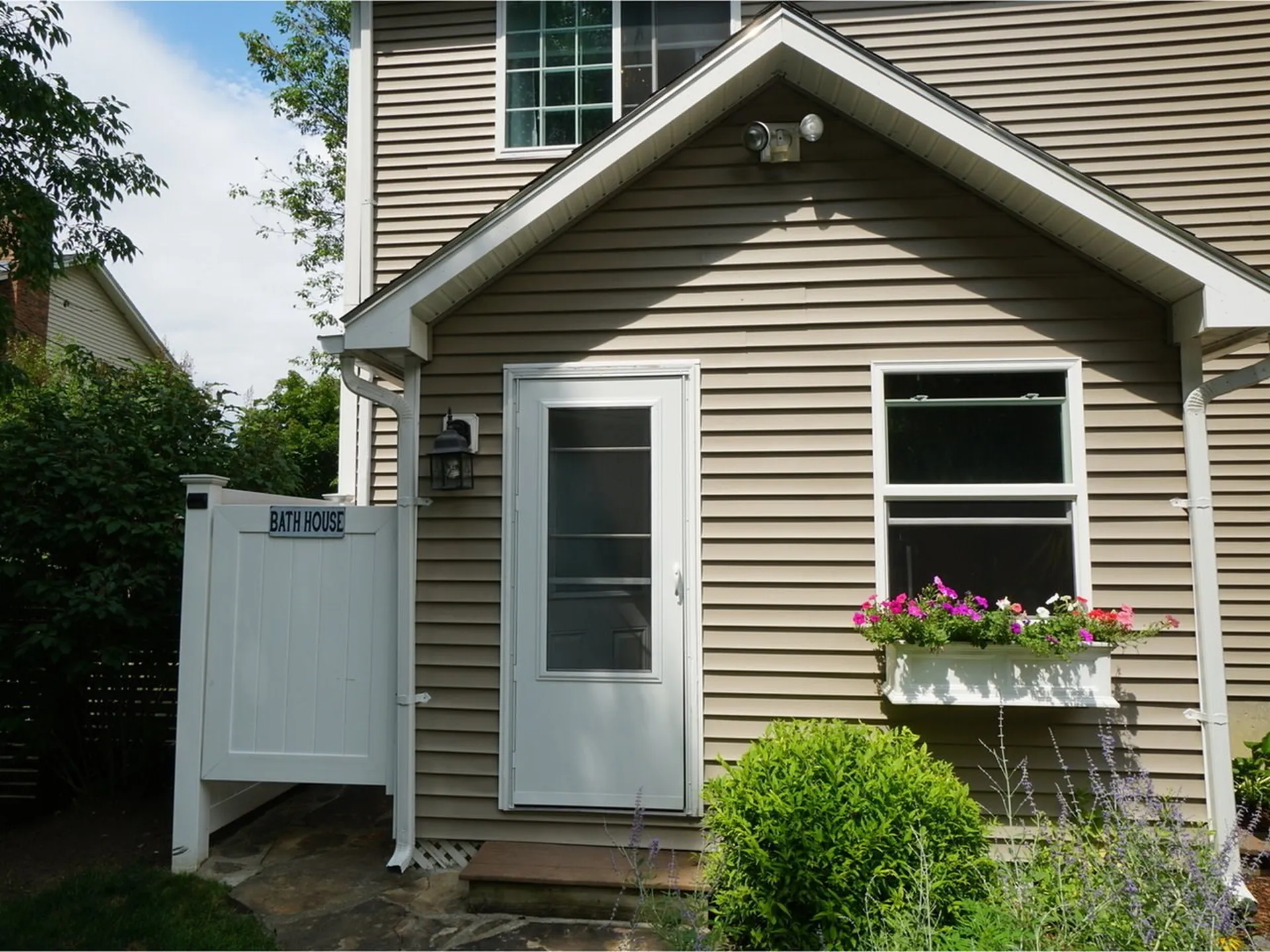 560 Longmeadow Drive Shelburne VT 05482