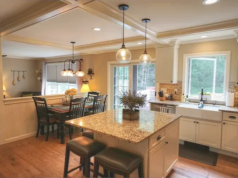 560 Longmeadow Drive Shelburne VT 05482
