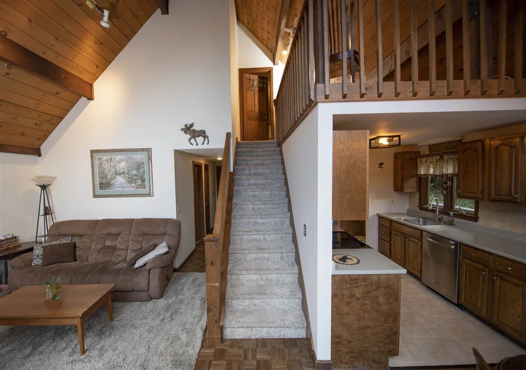 160 Greeley Shunpike Road Hartford VT 05059