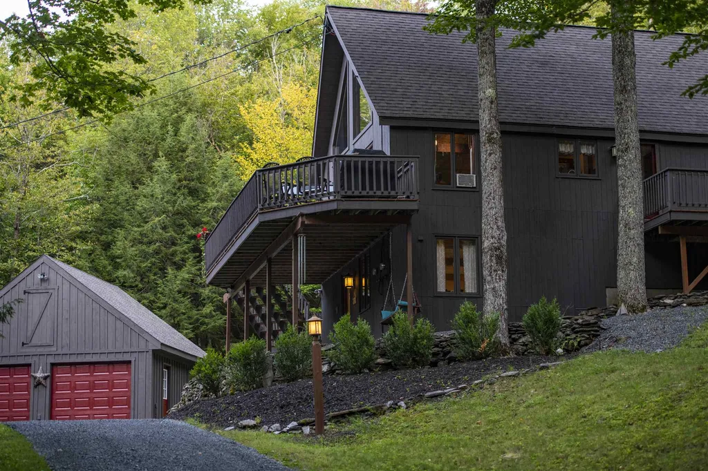 160 Greeley Shunpike Road Hartford VT 05059