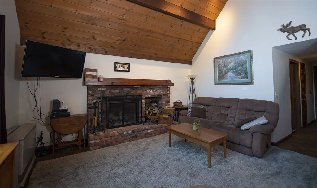 160 Greeley Shunpike Road Hartford VT 05059