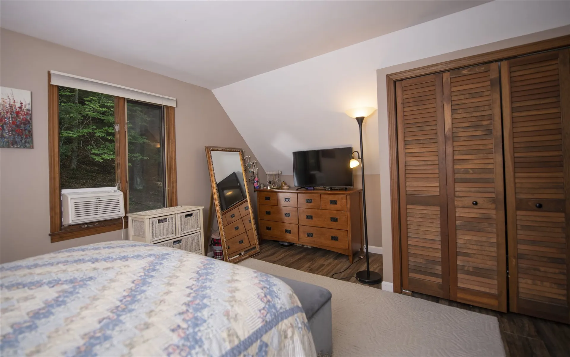 160 Greeley Shunpike Road Hartford VT 05059