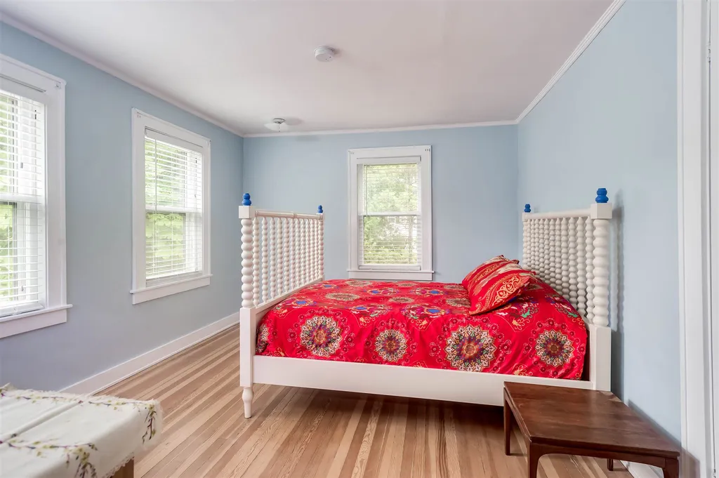 61 Madbury Road Durham NH 03824