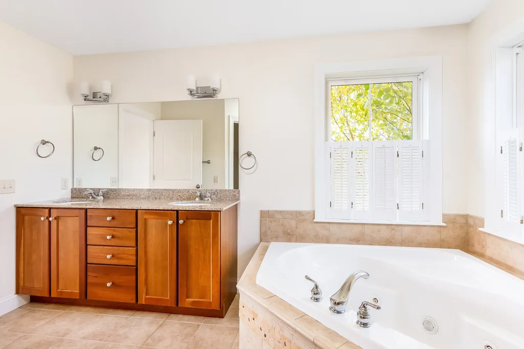 270 Baycrest Drive South Burlington VT 05403