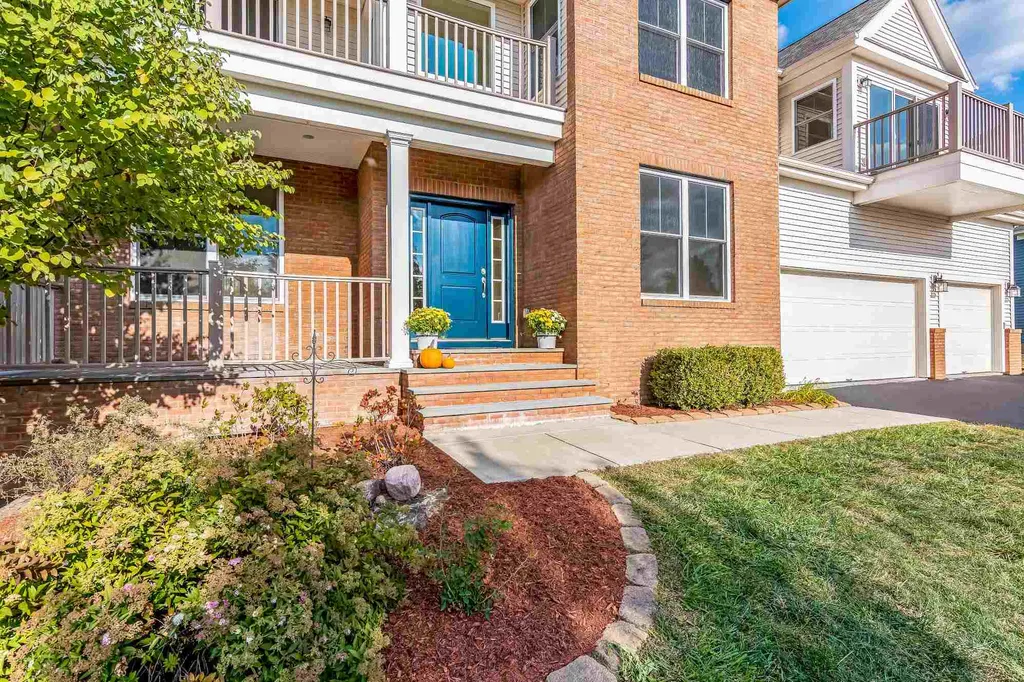 270 Baycrest Drive South Burlington VT 05403
