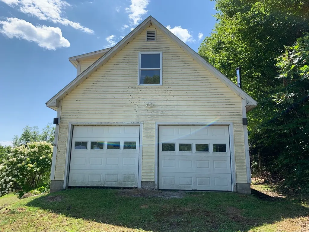 1221 Happy Hollow Road Royalton VT 05068