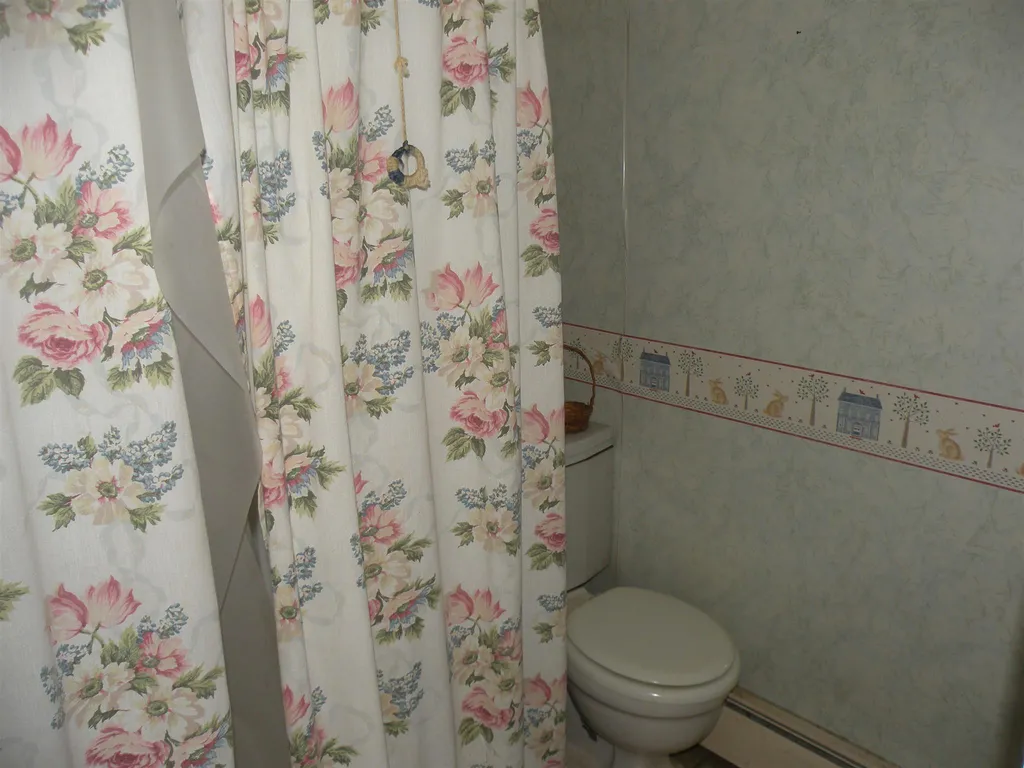 284 Twin Mountain Road Whitefield NH 03598