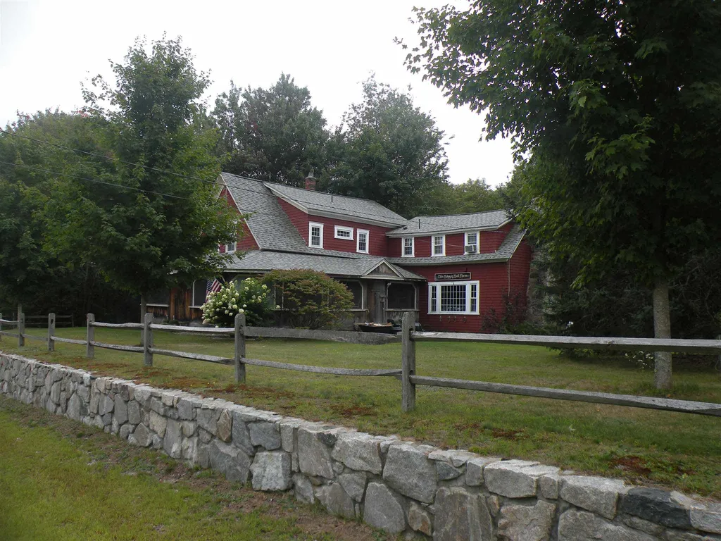 284 Twin Mountain Road Whitefield NH 03598