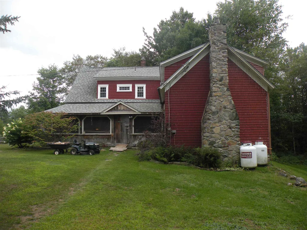 284 Twin Mountain Road Whitefield NH 03598