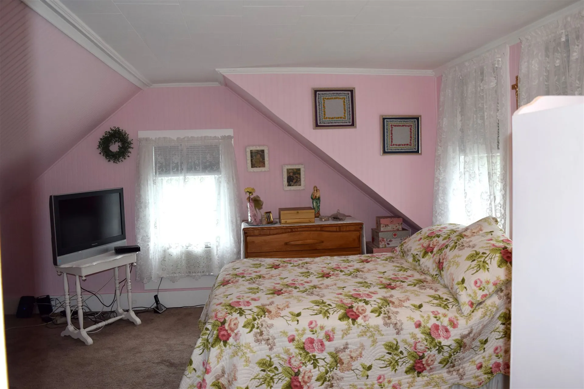 5 Prospect Street Lancaster NH 03584