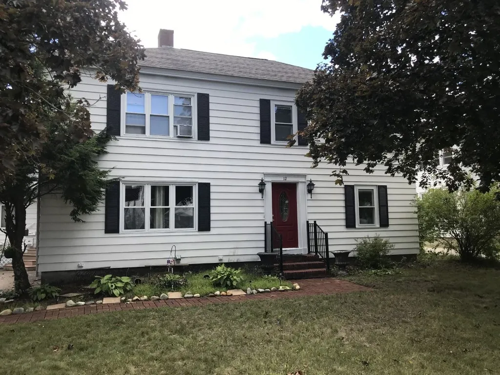12 Furbush Street Rochester NH 03867