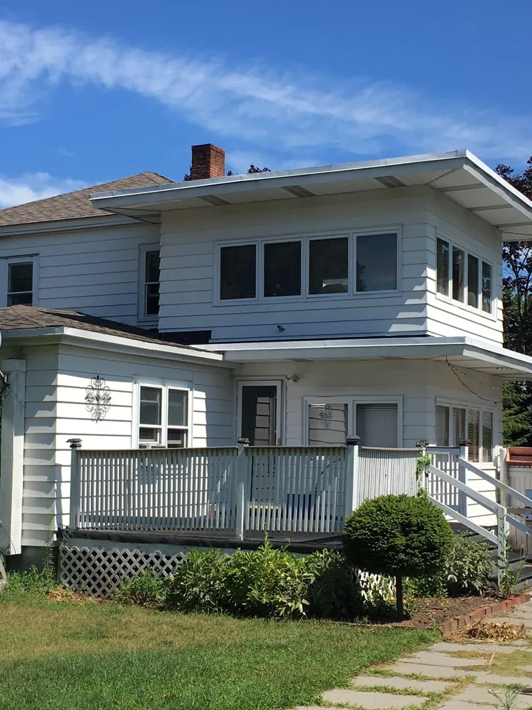 12 Furbush Street Rochester NH 03867