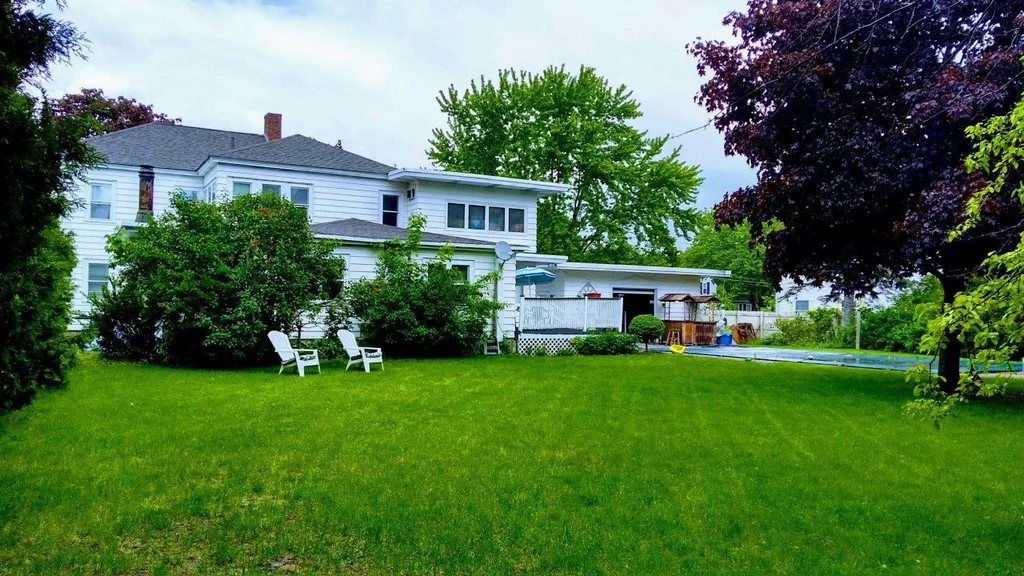 12 Furbush Street Rochester NH 03867