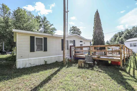 14 Woodlawn Drive Allenstown NH 03275