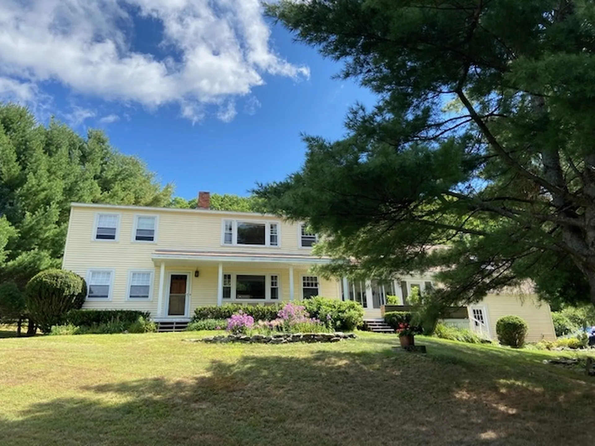32 Carriage Road Gilford NH 03249