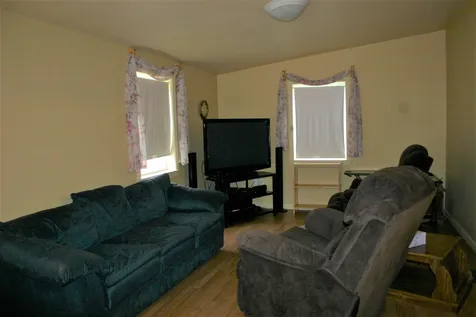 23 Shawn Avenue Nashua NH 03062