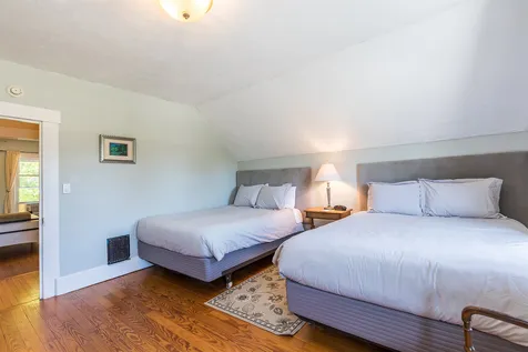 225 Pleasant Street Chester VT 05143