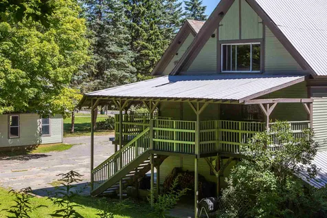 225 Pleasant Street Chester VT 05143