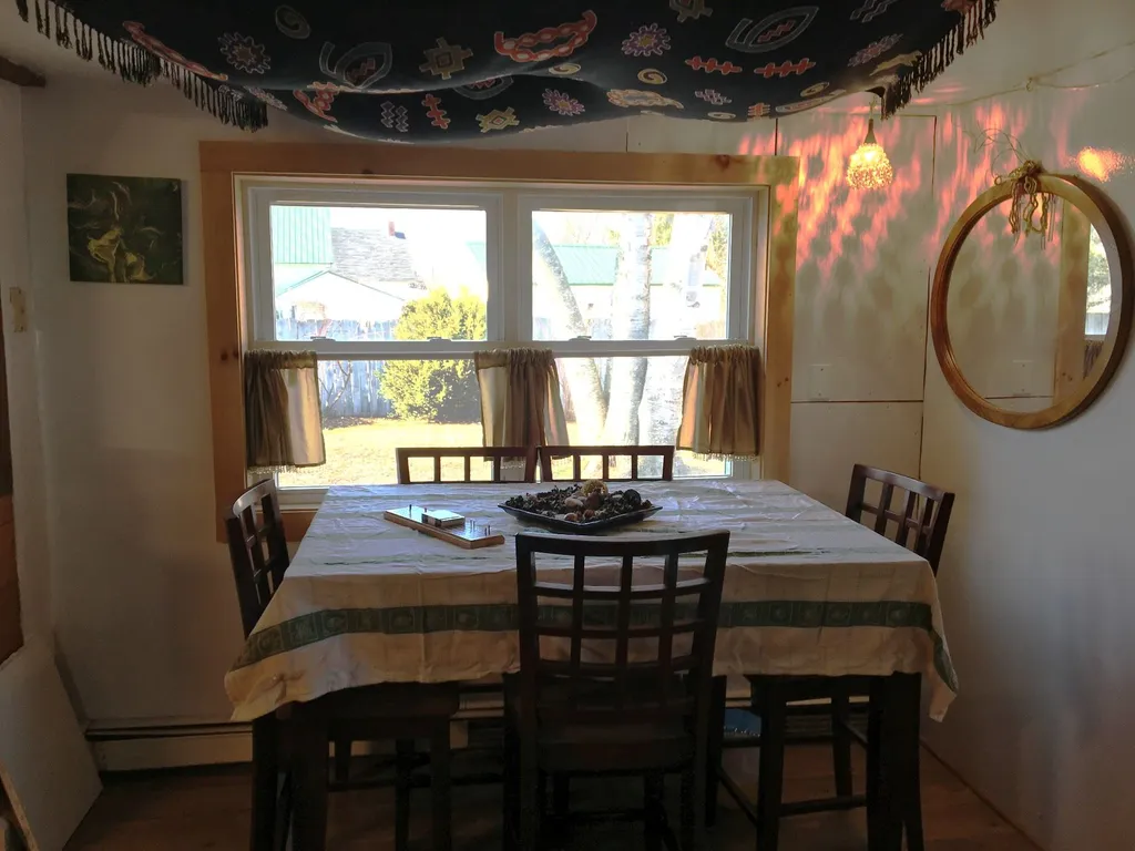 80 Bridge Street Hillsborough NH 03244
