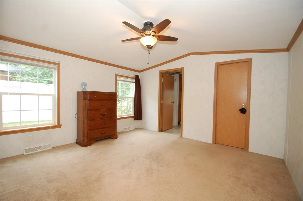 62 Colonial Village Somersworth NH 03878