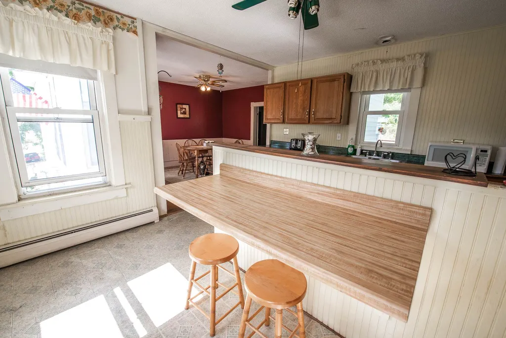 25 Cedar Street Bristol NH 03222