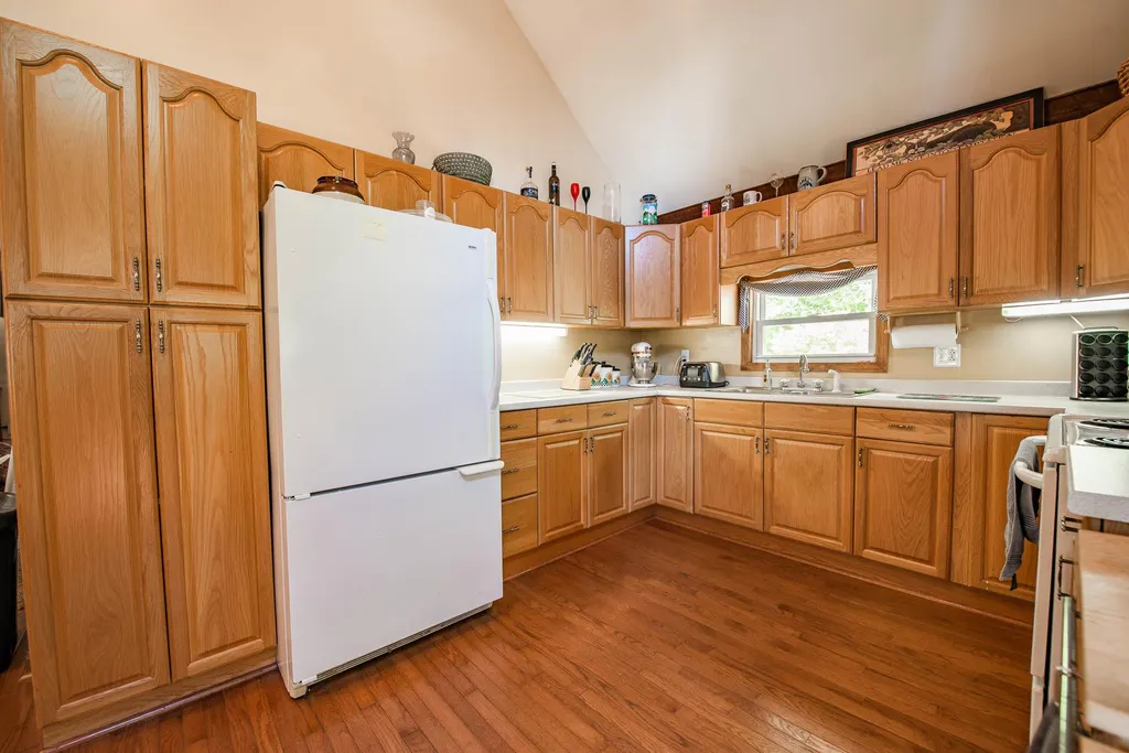 25 Cedar Street Bristol NH 03222