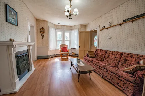 25 Cedar Street Bristol NH 03222