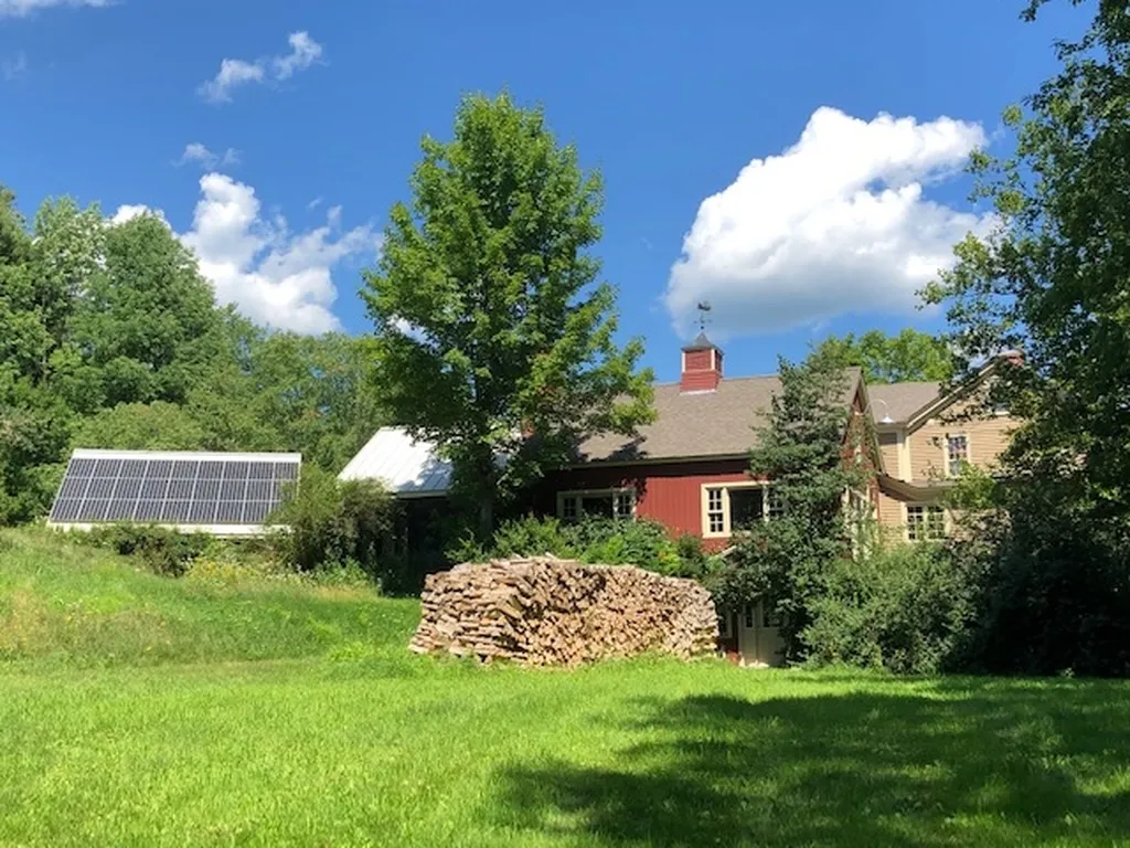 47 Peaslee Road Weare NH 03281