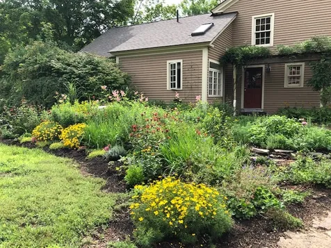47 Peaslee Road Weare NH 03281