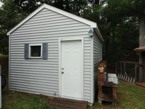 18 Lynn Lane Rochester NH 03867