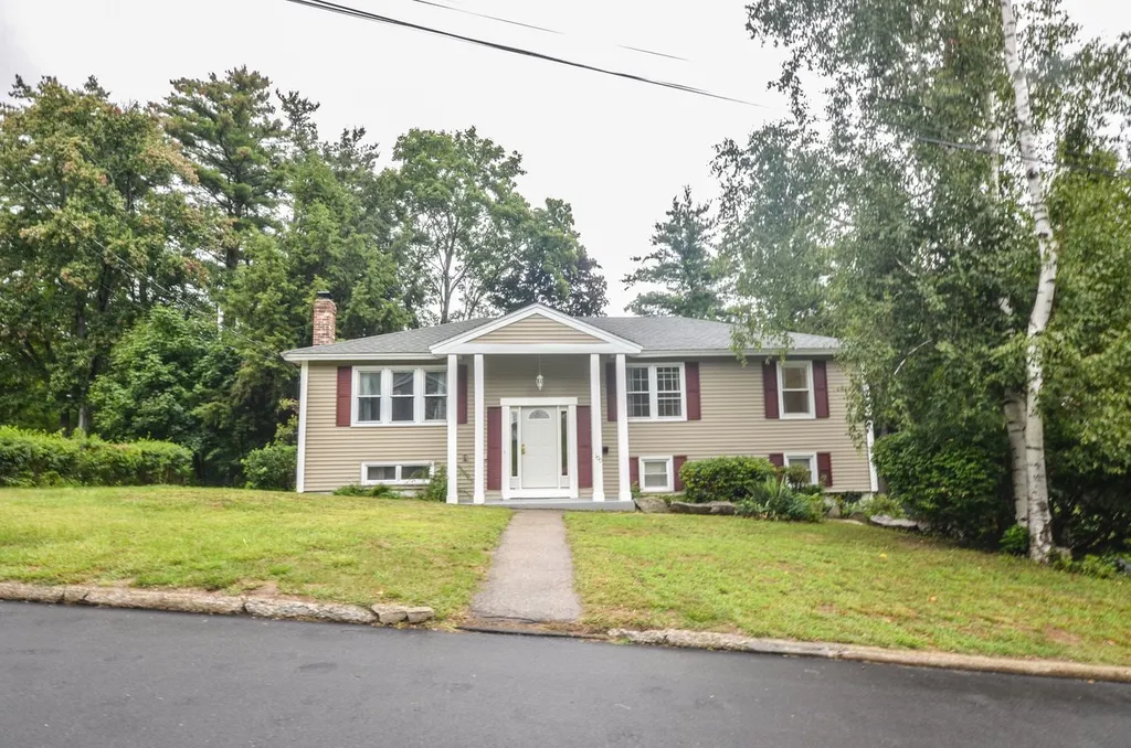 100 Gilhaven Road Manchester NH 03104