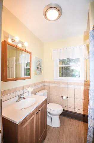 100 Gilhaven Road Manchester NH 03104