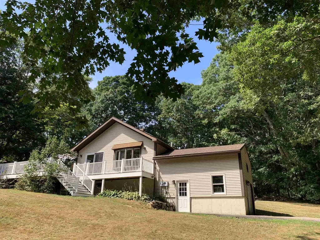 244 Winnicut Road Greenland NH 03840