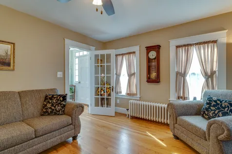 13 Dewey Street Rochester NH 03867