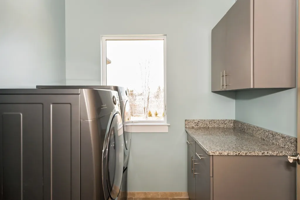 659 677 Dennett Street Portsmouth NH 03801