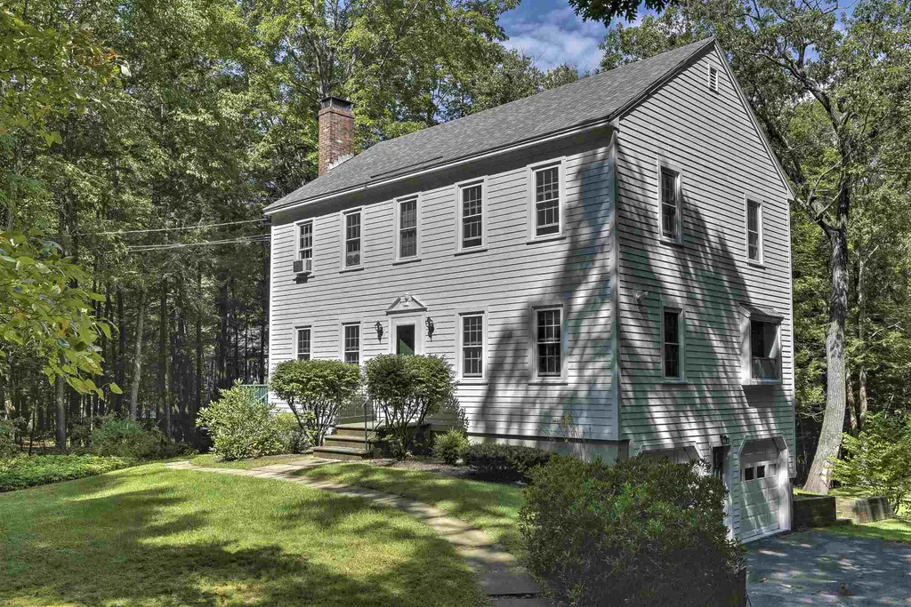66 Partridgeberry Lane Swanzey NH 03446