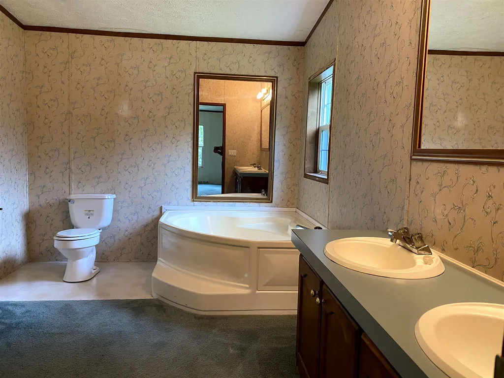 1114 Miller Pond Road Grantham NH 03753