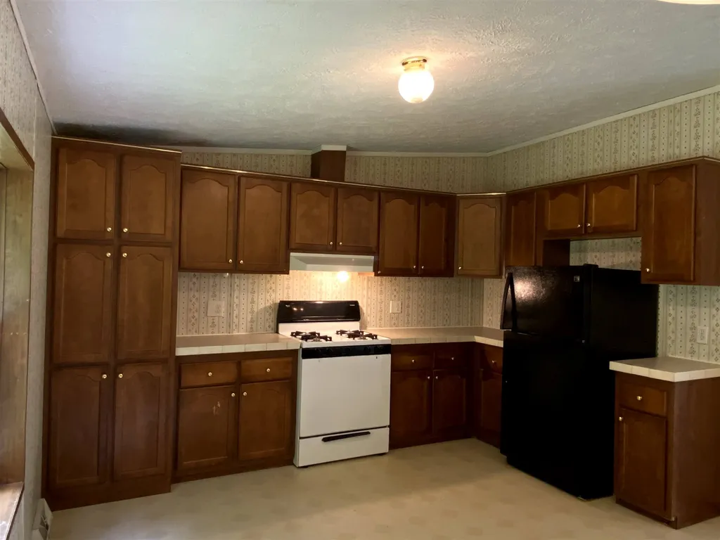 1114 Miller Pond Road Grantham NH 03753